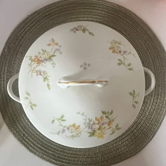 Vtg CF Haviland Round Covered Vegetable Limoges Floral Cottage Core France HTF - Picture 2 of 7